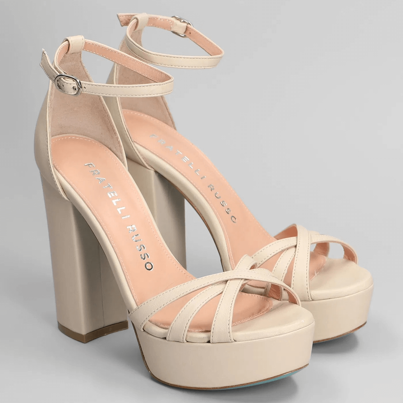 Décolleté 070DL001B200