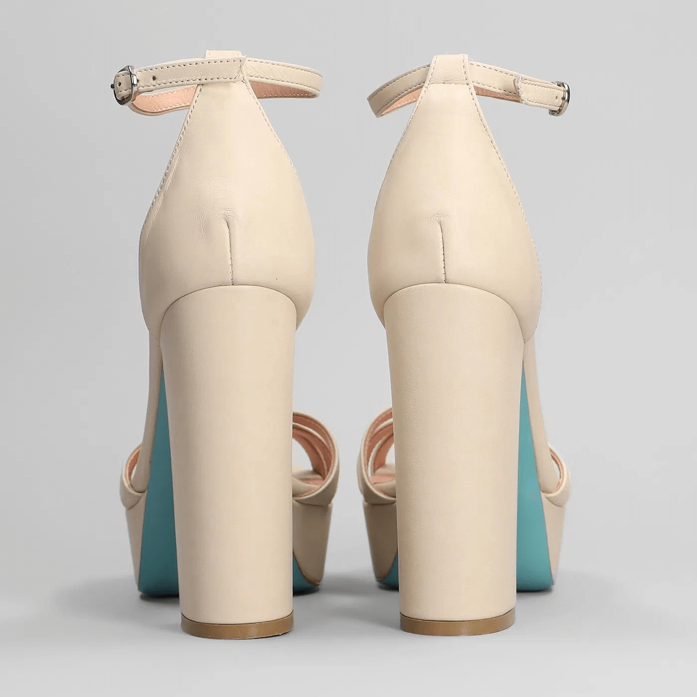 Décolleté 070DL001B200