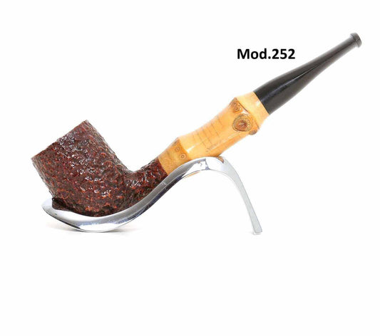 Pipa artigianale in bambù con bocchino ebanite, Mod. 252, stile Pot, finitura rusticata.